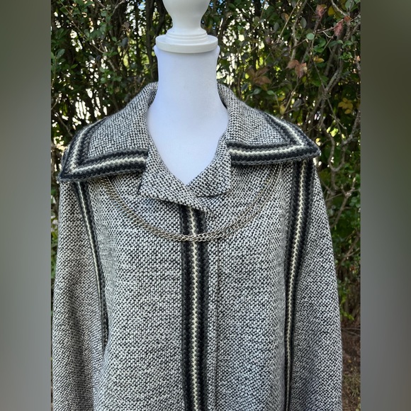 Vintage Bass New York Wool Cape - Picture 9 of 17